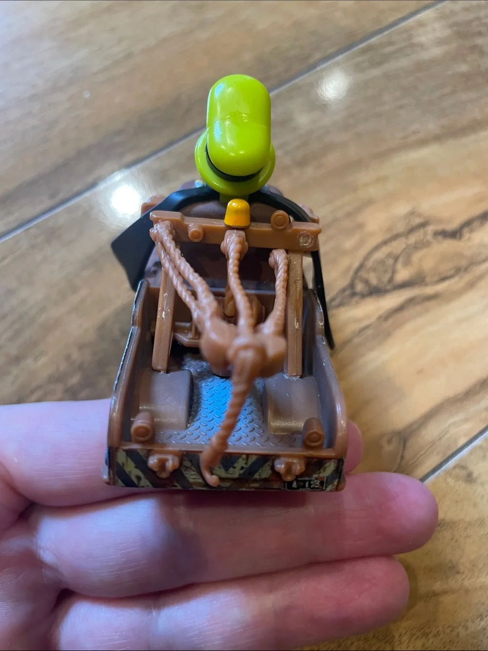 Disney goofy themed tow mater Pixar cars vehicle